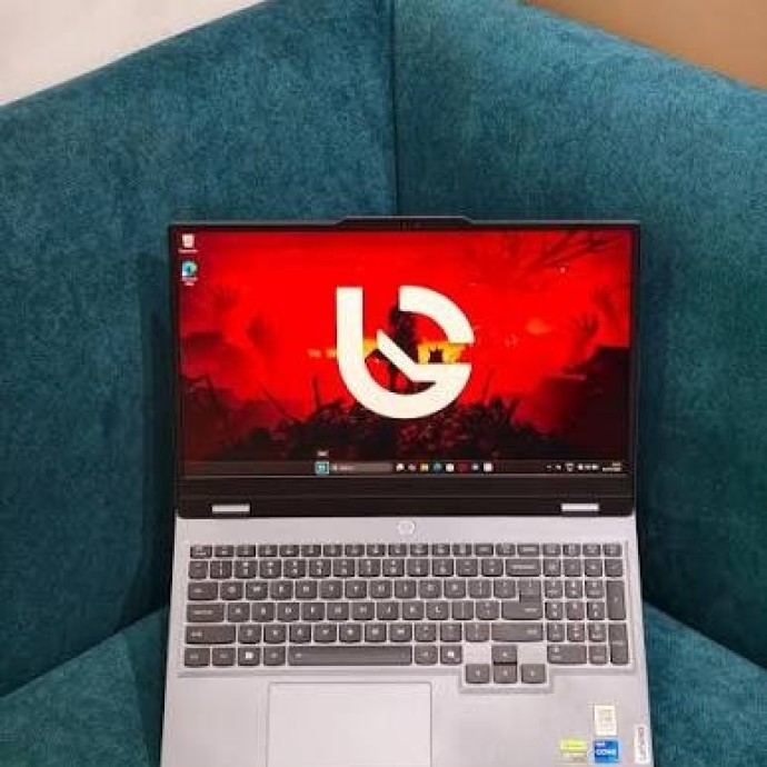 LENOVO LOQ 15IRX10 INTEL I7 14700HX 2.1GHZ 16GB RAM 1TB  SSD RTX5050-8GB VRAM 15.6FHD WITH BACKLIT KEY 1YEAR Image